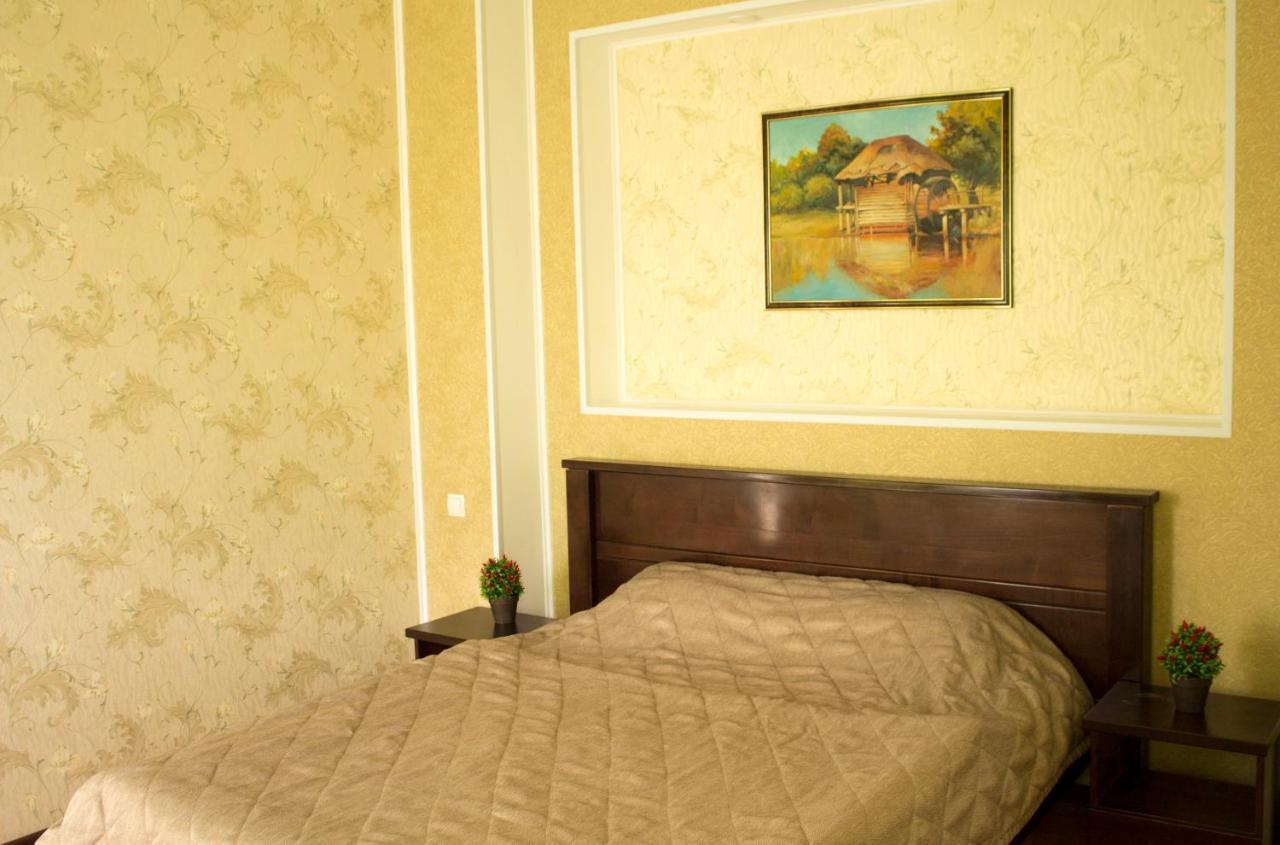 Park Hotel Vinnitsa Bagian luar foto